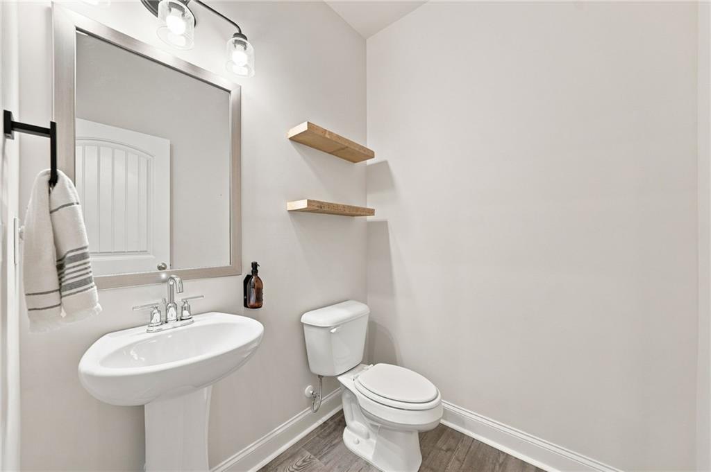 3340 Swallowtail Terrace Property Photo 22