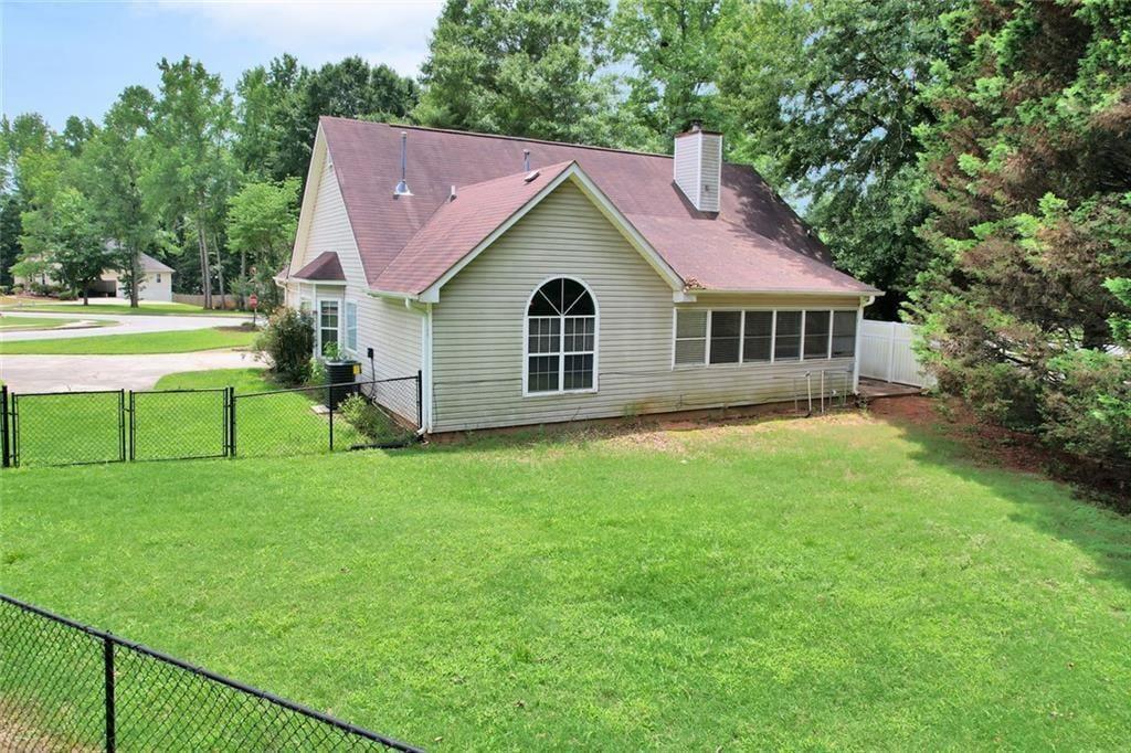 401 Crosshaven Way Property Photo 18