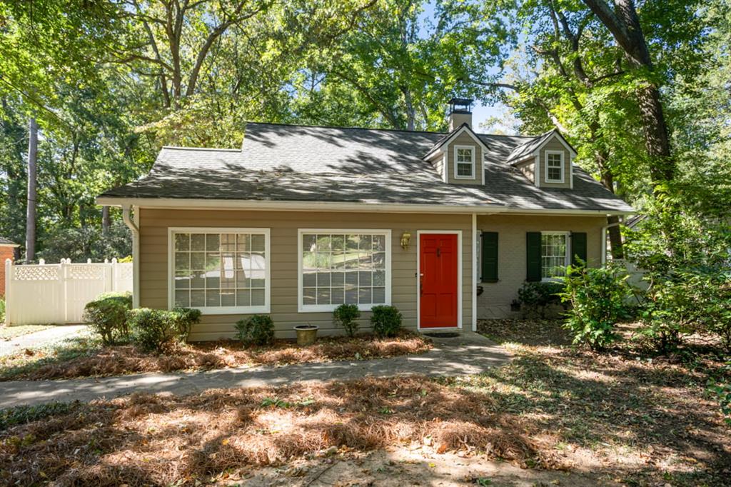 444 Glendale Avenue Ne Property Photo 1