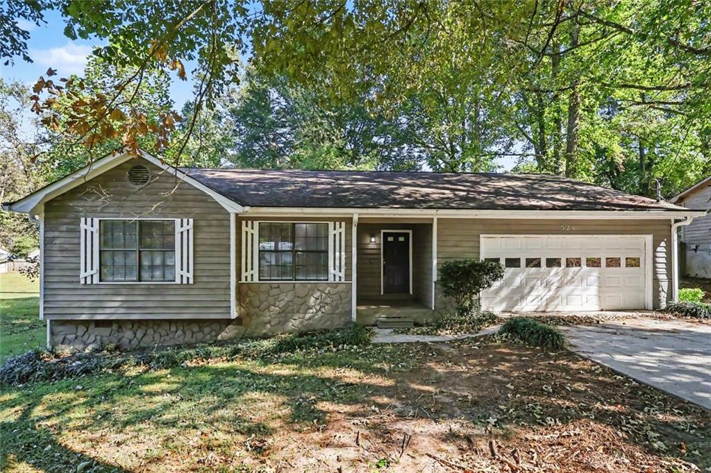 526 Knollwood Drive Property Photo 1