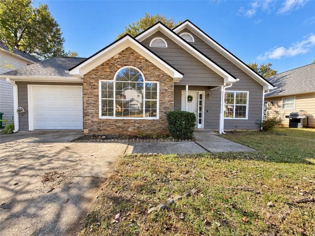 109 Crystal Brook Property Photo 1
