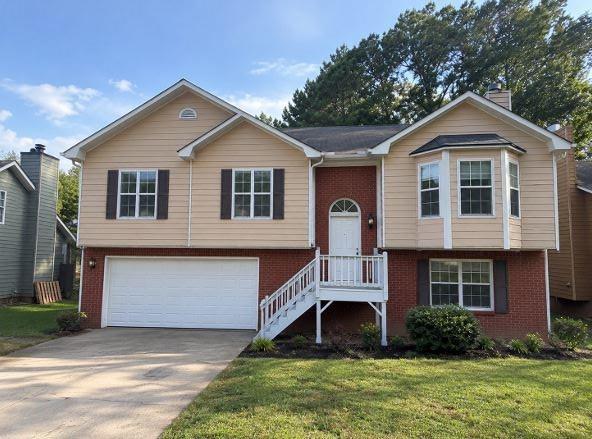 978 Oakwood Chase Circle Property Photo 1