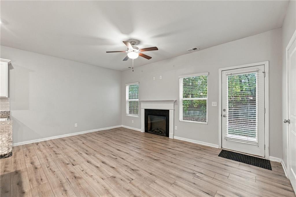 3717 Abbey Way Property Photo 12