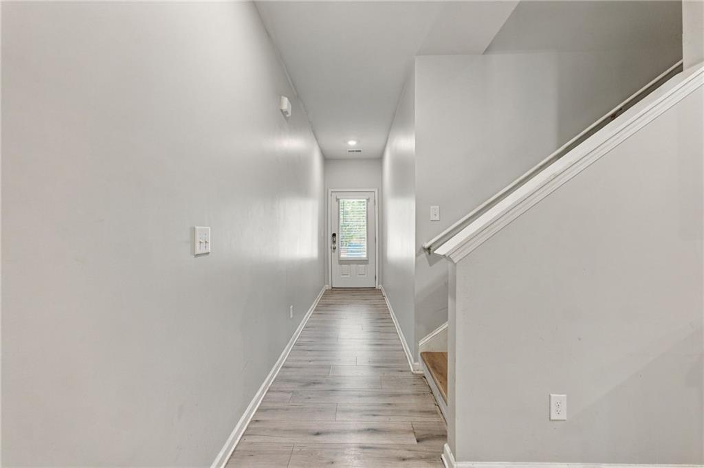3717 Abbey Way Property Photo 15