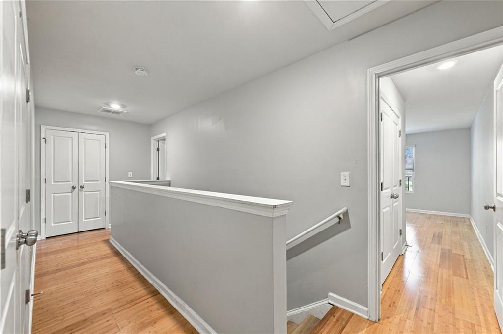 3717 Abbey Way Property Photo 16