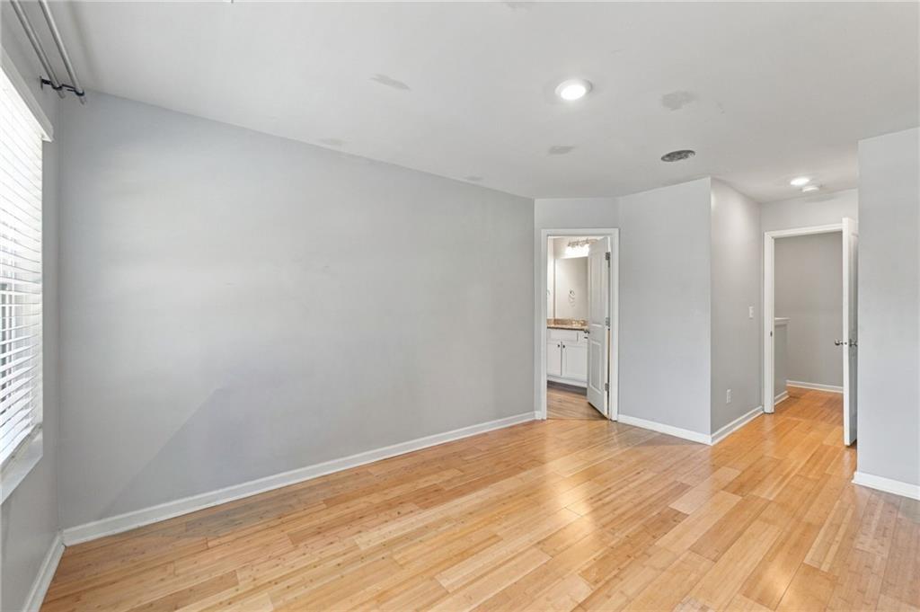 3717 Abbey Way Property Photo 32