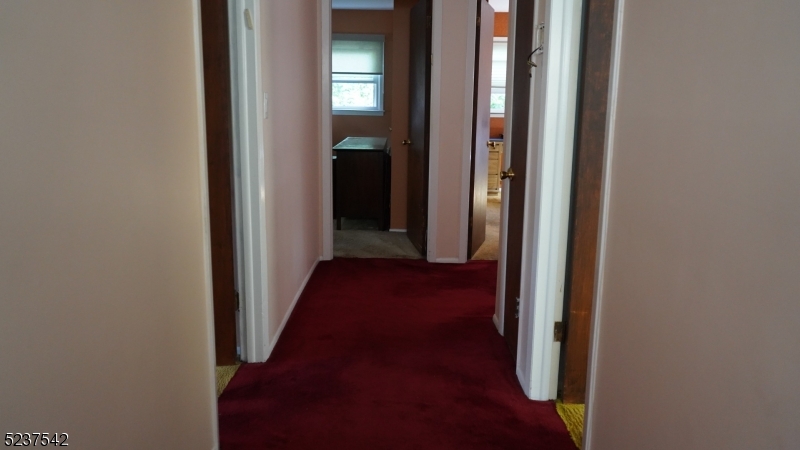 730 Salem Ave Property Photo 22