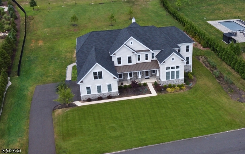 15 Roxbury Rd Property Photo 2