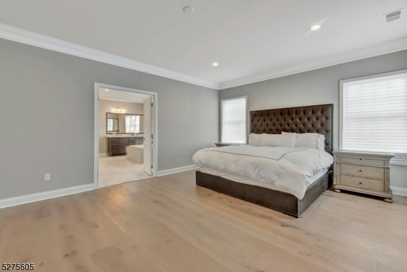 15 Roxbury Rd Property Photo 23