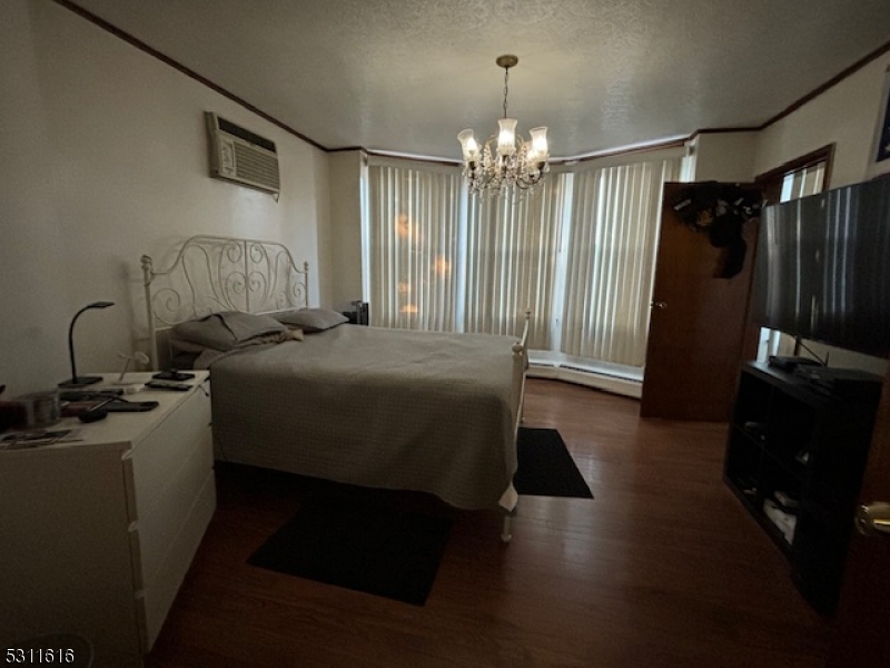 103 Garrison St Property Photo 9