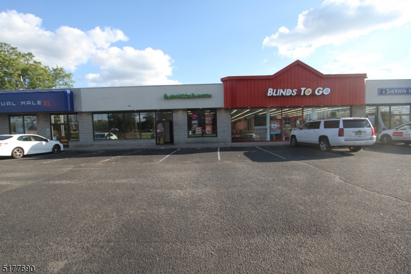 936 Us Highway 22 Property Photo 1