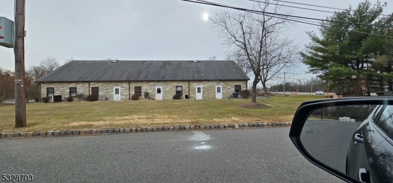 349 Us Highway 206 Ste G Property Photo 1