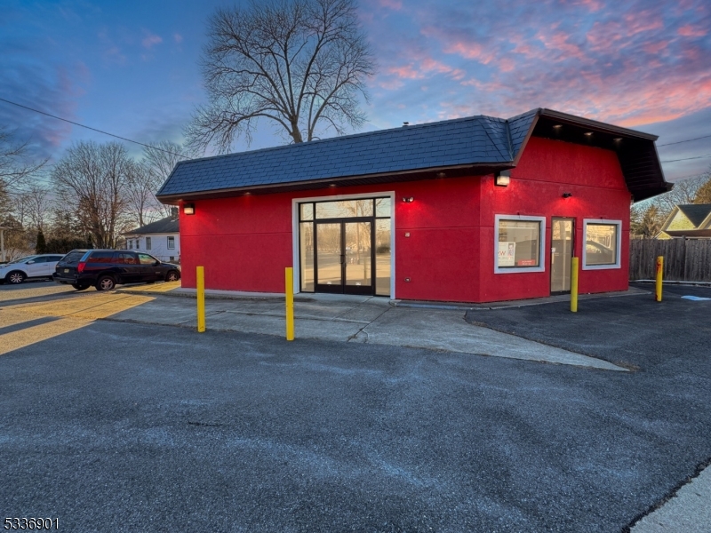 627 Third Street Property Photo 1