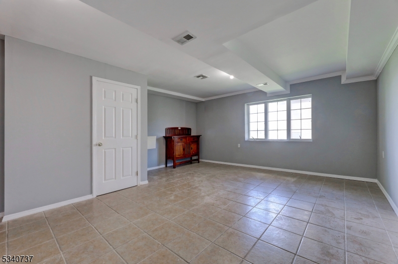115 Macarthur Ave Property Photo 12
