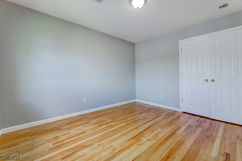 115 Macarthur Ave Property Photo 21