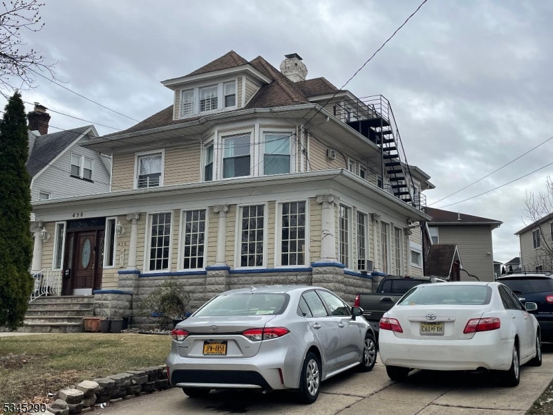 428 Jersey Ave 1