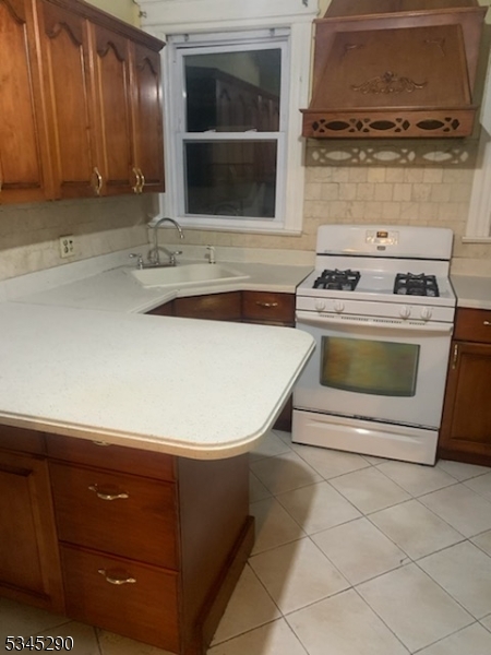 428 Jersey Ave 1 Property Photo 5