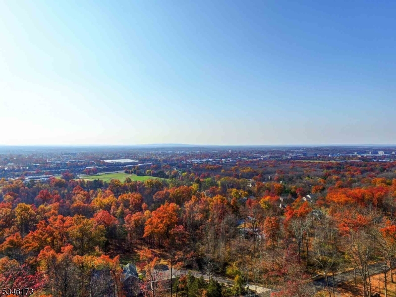 Mountain Top Road Property Photo 1