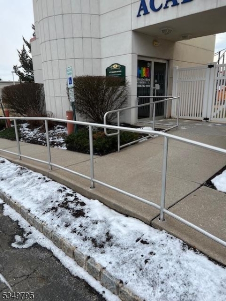 4 Minneakoning Rd Property Photo 1