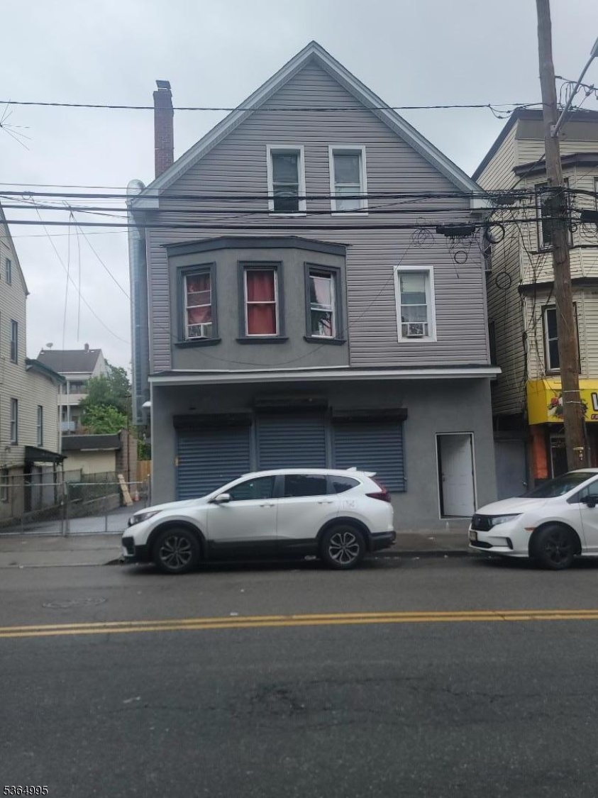 116 Belmont Ave Property Photo 1
