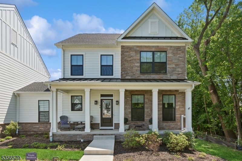 44 Willow Lane