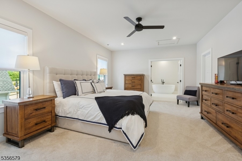 44 Willow Lane Property Photo 17