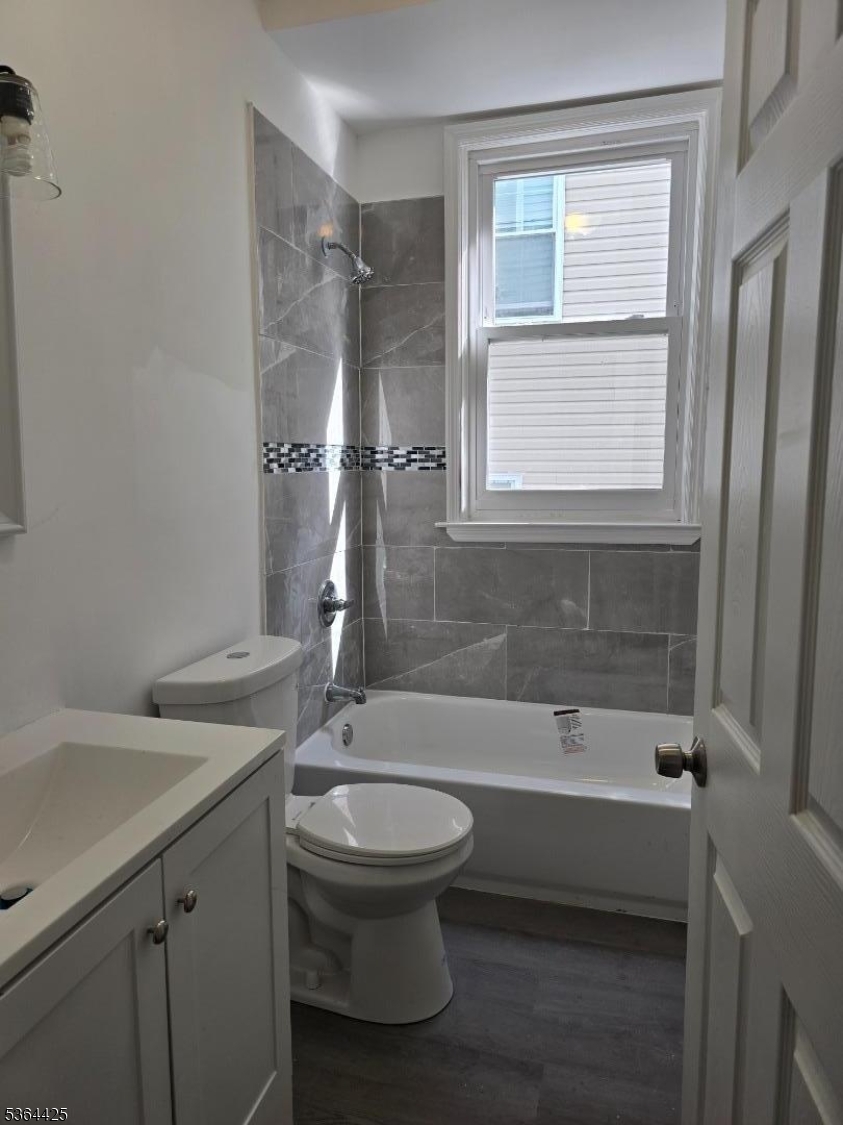 782 Bergen St 3 Property Photo 16