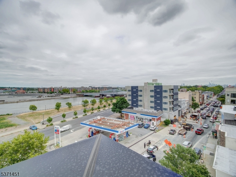 486 Market St Property Photo 14