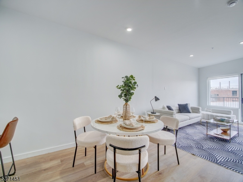 486 Market St Property Photo 21
