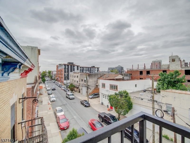 486 Market St Property Photo 26