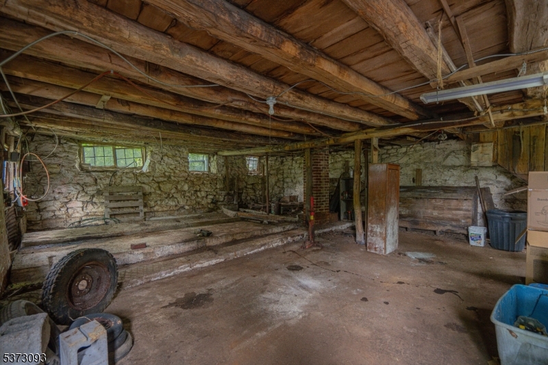 Mountain Lake Rd Property Photo 18
