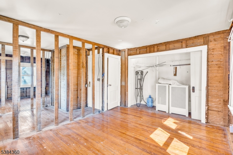68 Richelieu Pl Property Photo 25