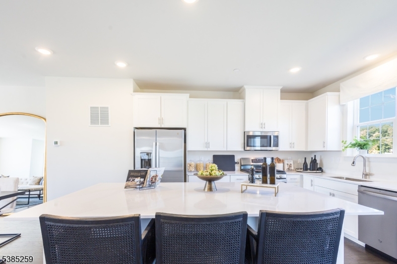 67 Eastwood Terr. 67 Property Photo 1