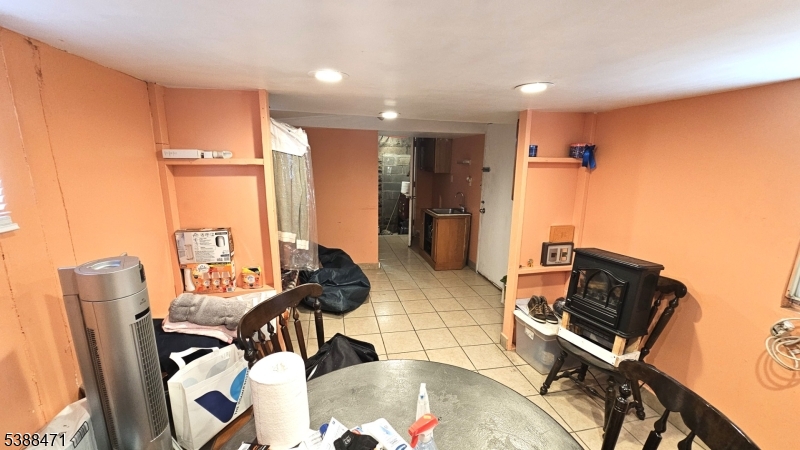 64 State St Property Photo 10