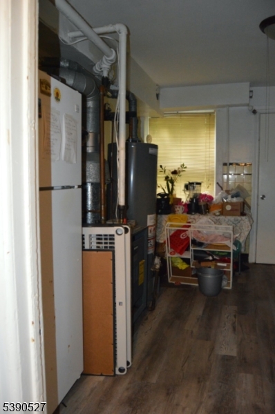 20 Crescent Ave Property Photo 1