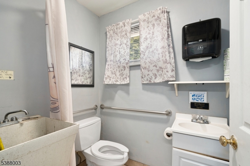 1214 State Rt 23 Property Photo 18
