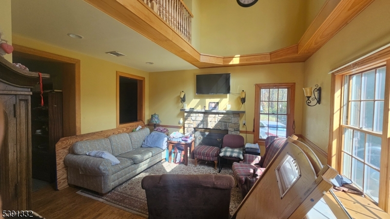 283 State Rt 284 Property Photo 15