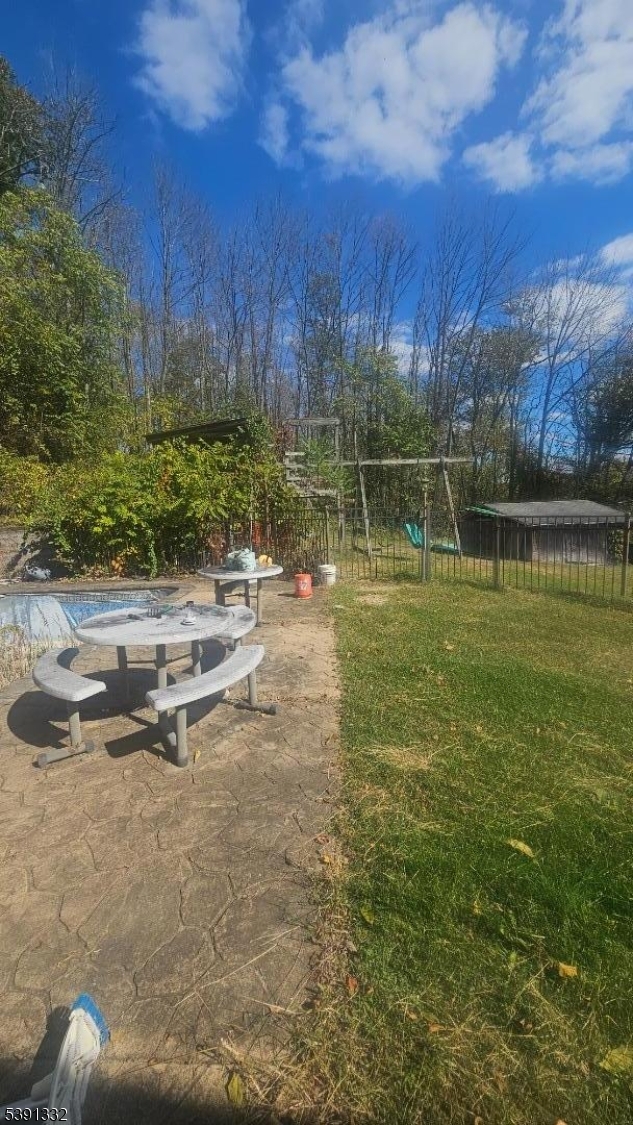 283 State Rt 284 Property Photo 25