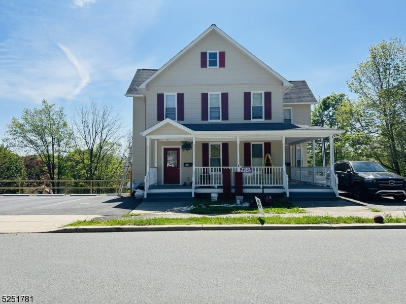 48 Unionville Ave A Property Photo 4