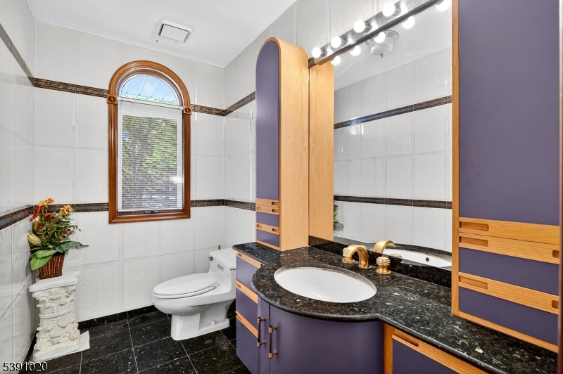 16 Benedek Property Photo 18