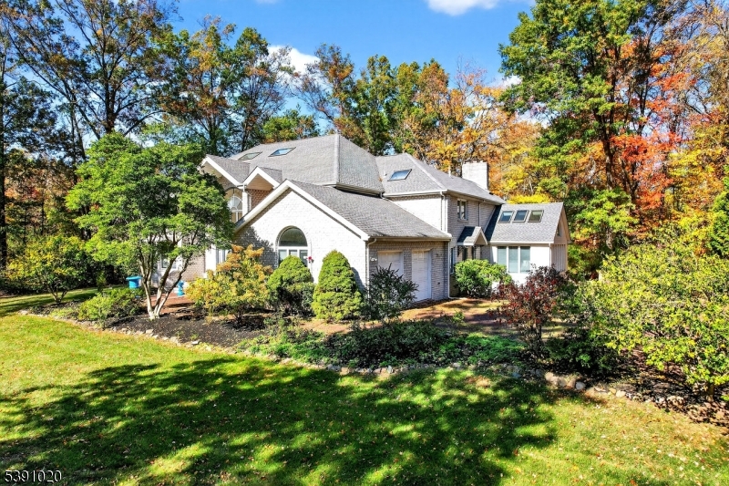 16 Benedek Property Photo 35