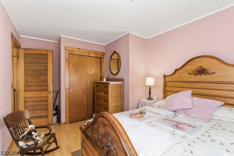 3 Volker Ln Property Photo 23