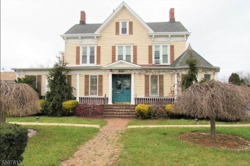 623 Georges Rd 2B Property Photo 1