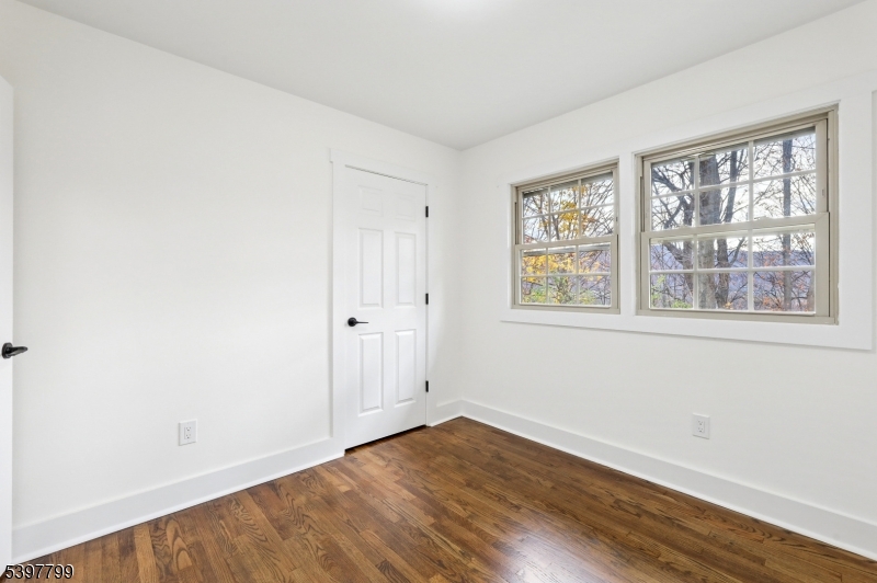 6 Van Buren Ave Property Photo 29