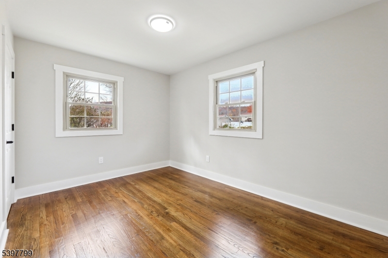 6 Van Buren Ave Property Photo 35
