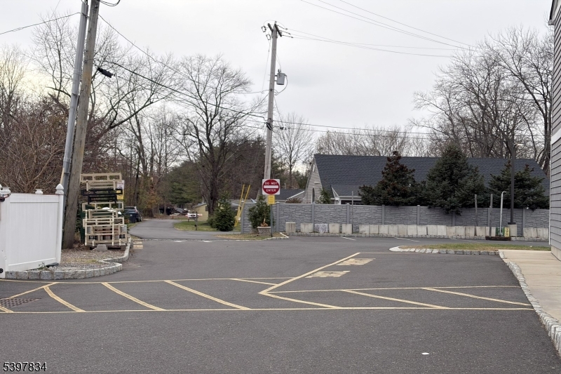 Reasoner Ln Property Photo 8