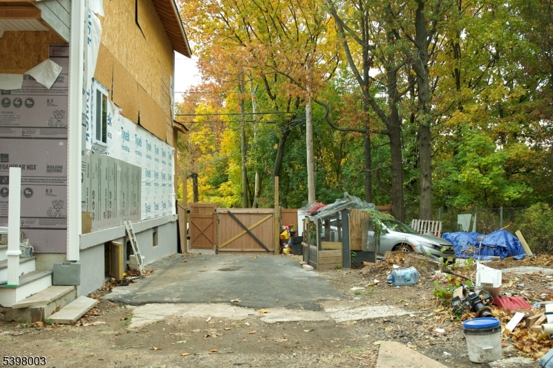 39 Wolcott Ter Property Photo 5