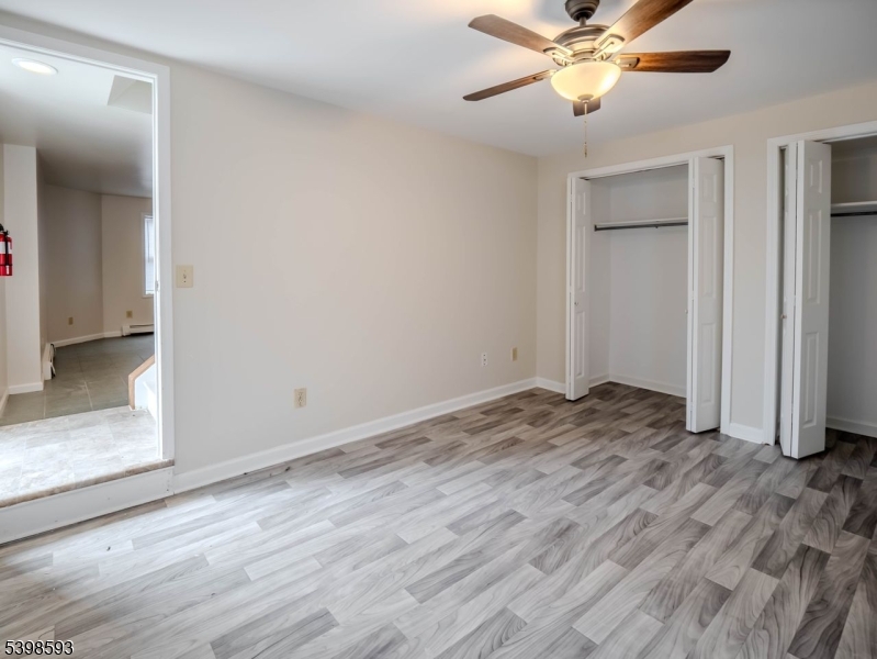 48 Unionville Ave C C Property Photo 5
