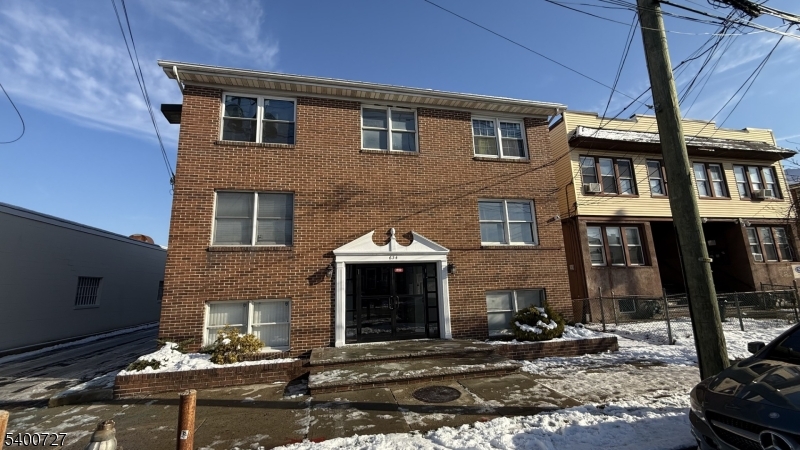 634 S Broad St C-2 Property Photo 1