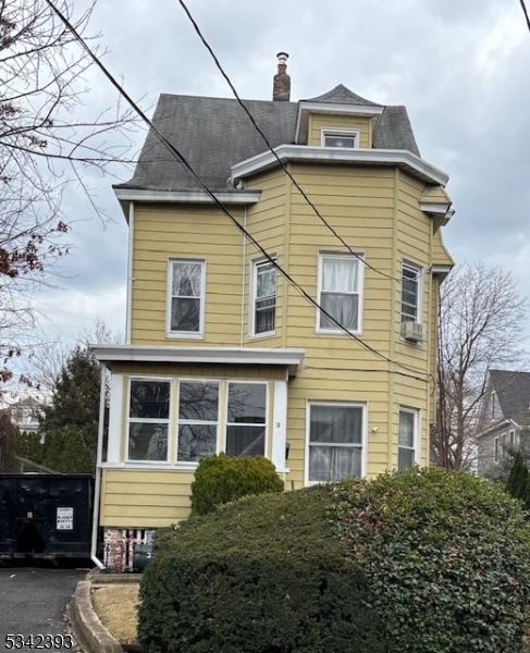 1 Reid Ave Property Photo 1